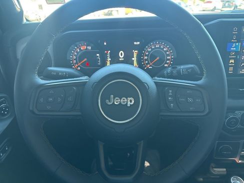 Used 2024 Jeep Wrangler Sport S image 21