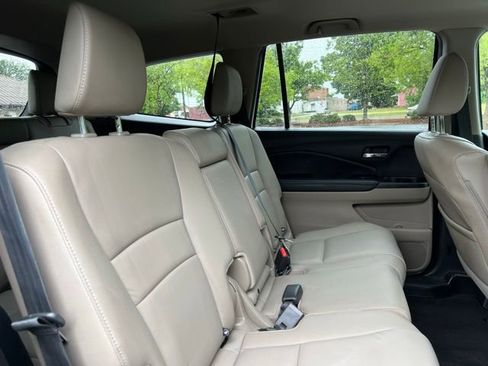 Used 2018 Honda Pilot EX-L image 19