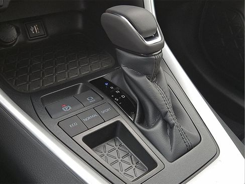 New 2025 Toyota RAV4 XLE Premium image 25