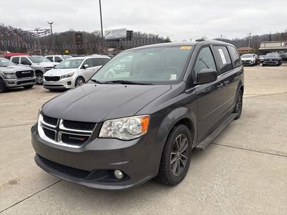 Used 2017 Dodge Grand Caravan SXT