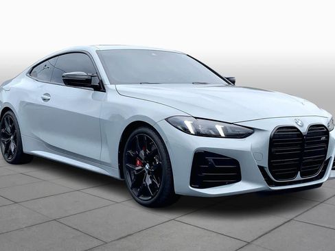 Used 2025 BMW M440i Coupe w/ Premium Package image 2