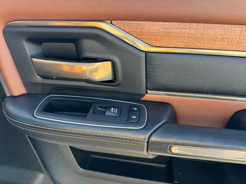 Used 2023 RAM 3500 Limited image 26