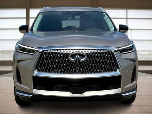 New 2026 INFINITI QX60 Luxe image 3