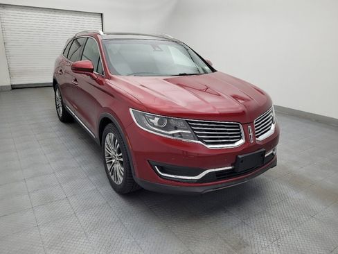 Used 2017 Lincoln MKX Reserve w/ Driver Assistance Package FWD image 13