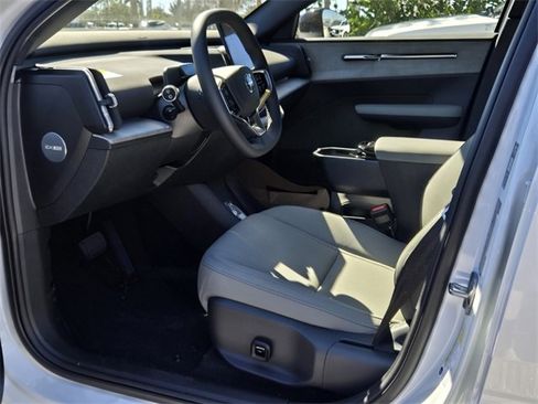 New 2026 Volvo EX30 Plus image 13