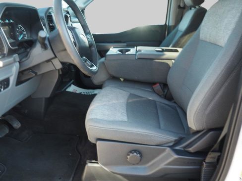 Used 2021 Ford F150 XLT image 9