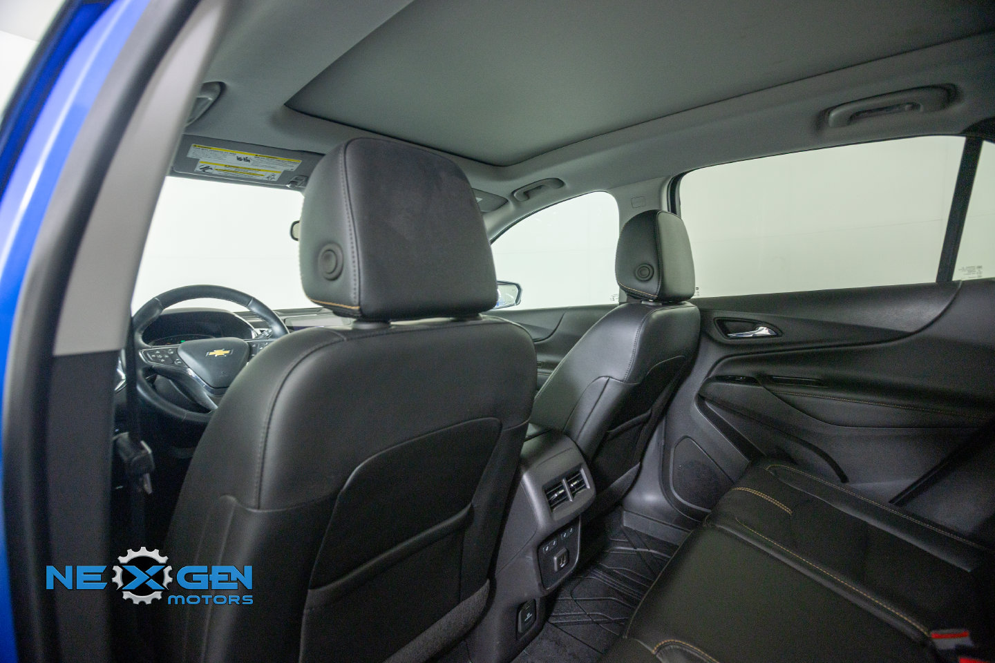 Used 2024 Chevrolet Equinox Premier AWD/4WD image 27