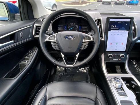 Used 2024 Ford Edge SEL w/ Convenience Package AWD/4WD image 5