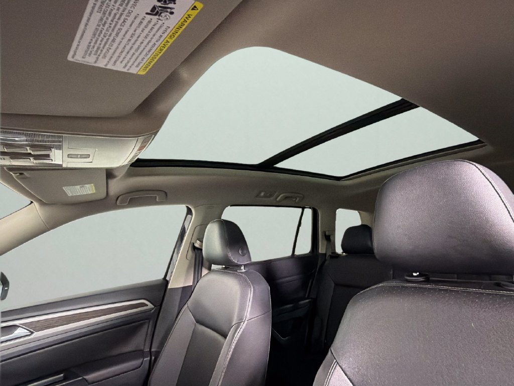 Used 2019 Volkswagen Atlas SE w/ Panoramic Sunroof Package FWD image 25