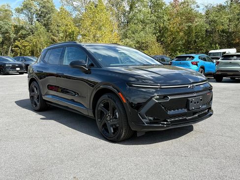 New 2025 Chevrolet Equinox EV RS image 1