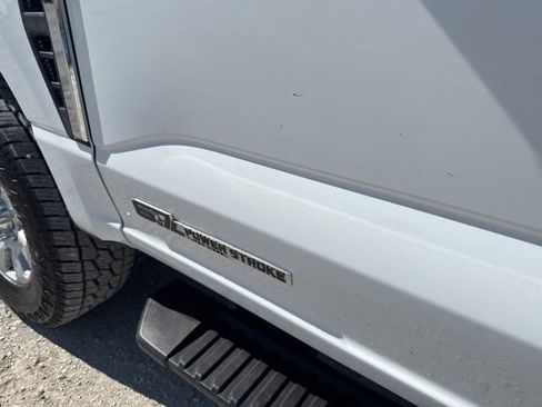 Used 2024 Ford F250 XLT w/ FX4 Off-Road Package image 11