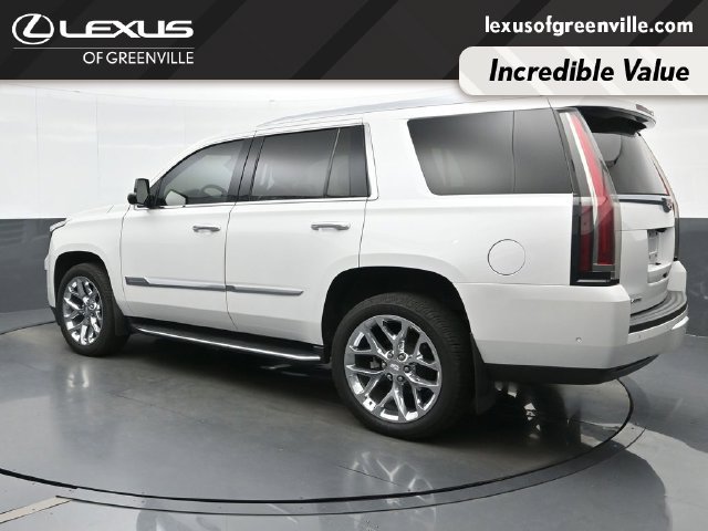Used 2020 Cadillac Escalade Premium Luxury AWD/4WD image 6