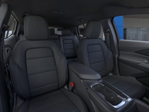 New 2026 Chevrolet Equinox EV LT image 16