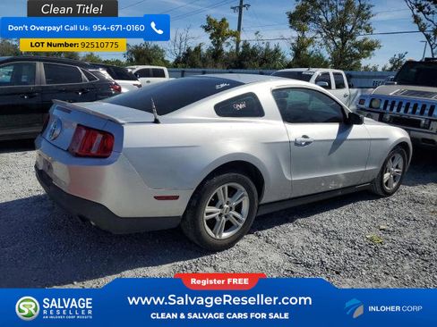 Used 2012 Ford Mustang Coupe image 4