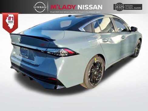 New 2026 Nissan Sentra SR image 7