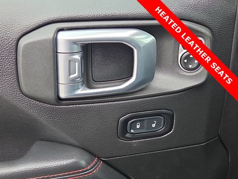 Used 2022 Jeep Gladiator Rubicon w/ LED Lighting Group AWD/4WD image 13