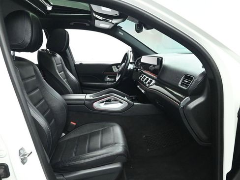 Used 2020 Mercedes-Benz GLS 450 4MATIC image 28