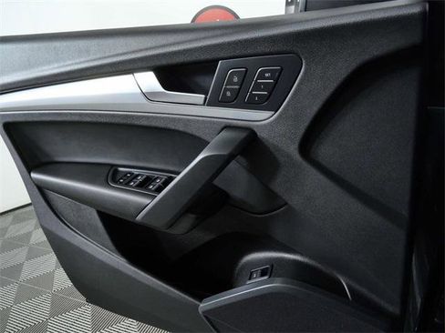 Certified 2024 Audi Q5 2.0T Premium image 26