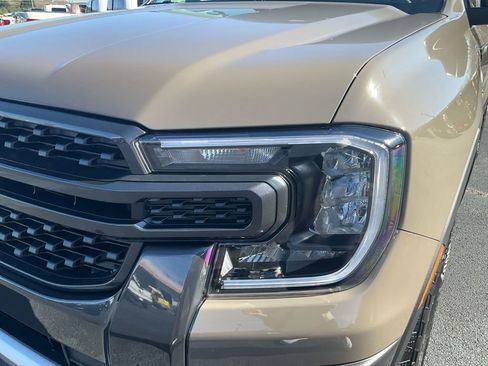 New 2026 Ford Ranger XLT w/ Equipment Group 301A High image 9