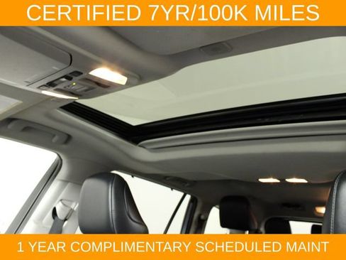Used 2023 Toyota Highlander Limited FWD image 29