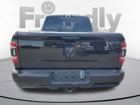 Used 2022 RAM 2500 Limited AWD/4WD image 4