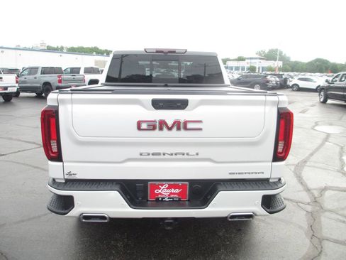 Used 2022 GMC Sierra 1500 Denali AWD/4WD image 7