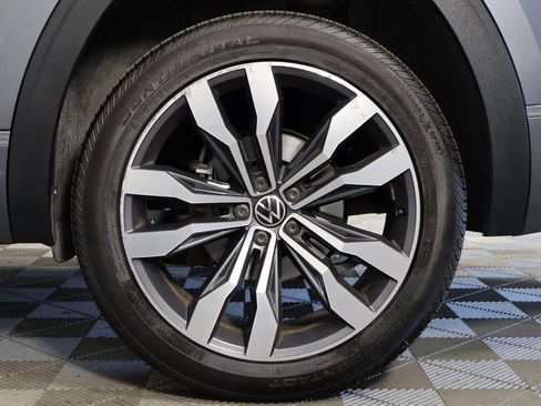 Used 2021 Volkswagen Atlas SEL Premium AWD/4WD image 17