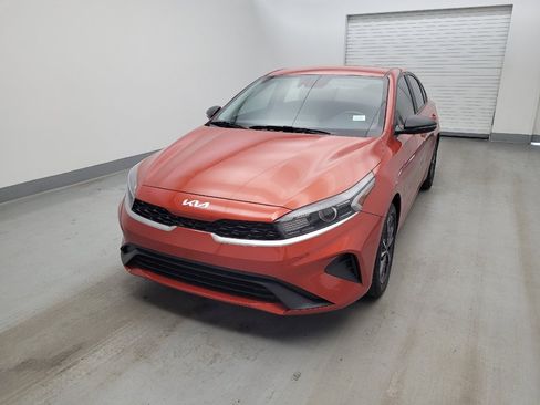 Used 2024 Kia Forte LXS w/ LXS Technology Package FWD image 15