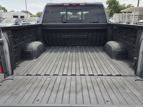 Used 2023 Chevrolet Silverado 1500 ZR2 w/ Technology Package AWD/4WD image 7