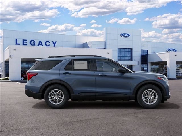 New 2027 Ford Explorer Active w/ Active Comfort Package RWD image 5