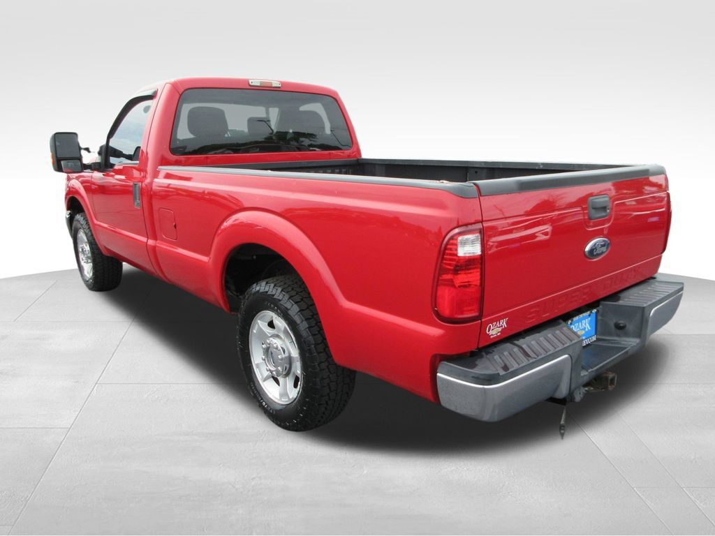 Used 2015 Ford F250 XLT RWD image 3