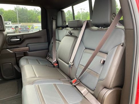 Used 2022 GMC Sierra 1500 Denali w/ Denali Premium Package AWD/4WD image 25