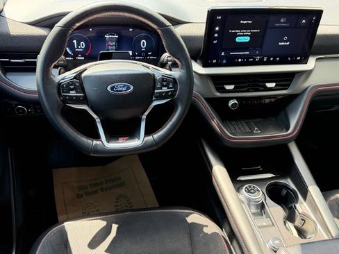 Used 2025 Ford Explorer ST AWD/4WD image 16