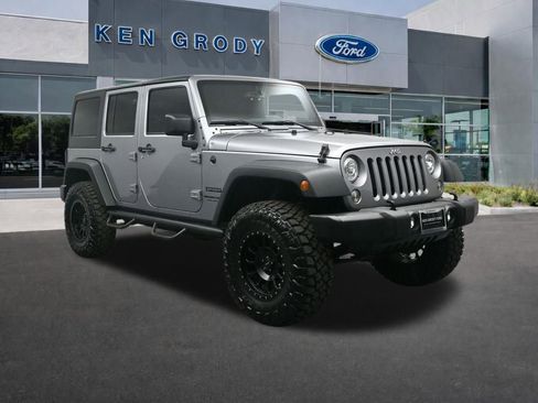 Used 2018 Jeep Wrangler Unlimited Sport S image 1