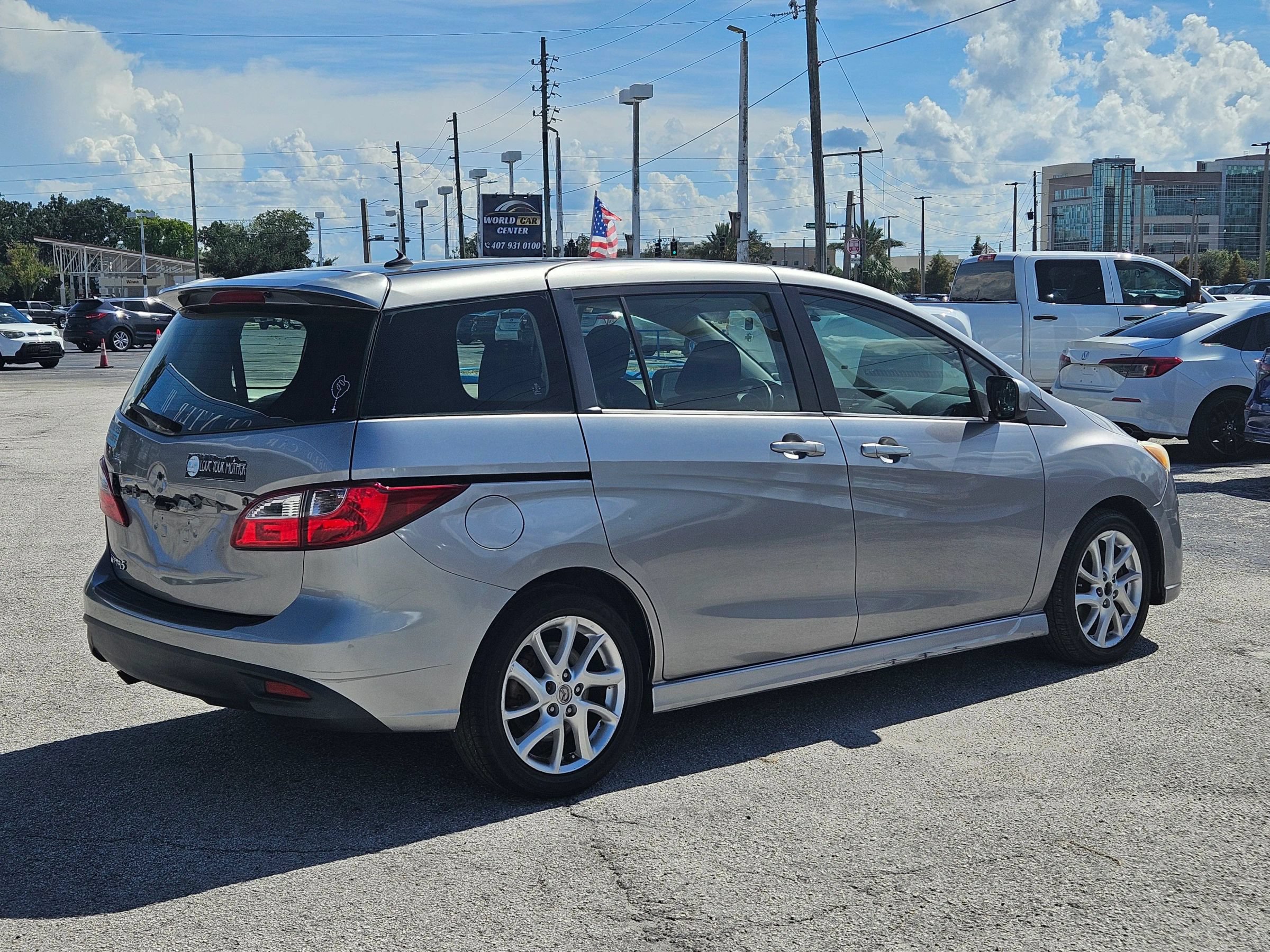 Used 2012 MAZDA MAZDA5 Touring FWD image 6