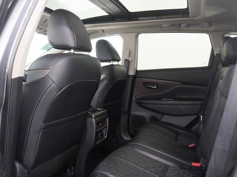 Used 2024 Nissan Murano Platinum image 19