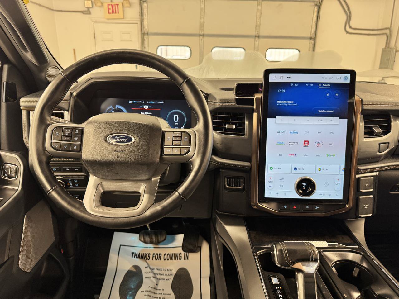 Used 2022 Ford F150 Lightning Lariat AWD/4WD image 18