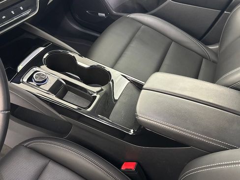 Certified 2024 Buick Envision Preferred AWD/4WD image 23