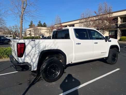 Used 2020 GMC Sierra 1500 SLT w/ SLT Premium Plus Package image 4