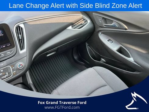 Used 2024 Chevrolet Malibu RS FWD image 28