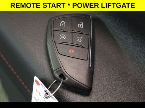 Used 2024 Chevrolet Traverse RS w/ LPO, Floor Liner Package AWD/4WD image 11