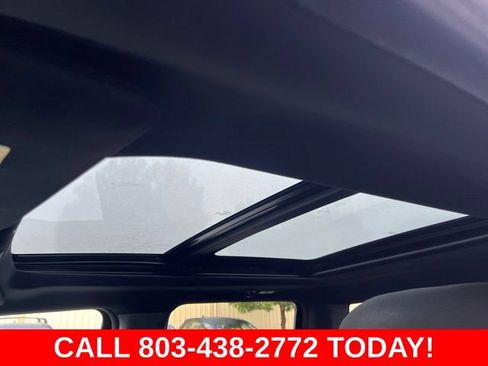 Used 2019 Ford F150 XLT w/ Equipment Group 302A Luxury AWD/4WD image 11