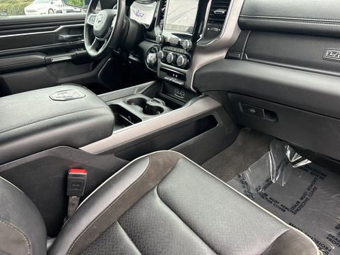 Used 2024 RAM 1500 Laramie image 14