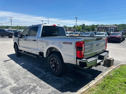 Used 2024 Ford F250 XL w/ STX Appearance Package AWD/4WD image 4