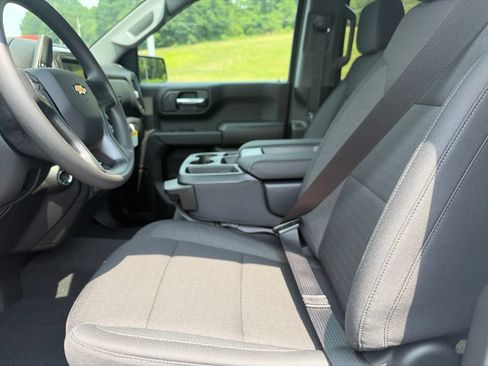 New 2026 Chevrolet Silverado 1500 Custom AWD/4WD image 14