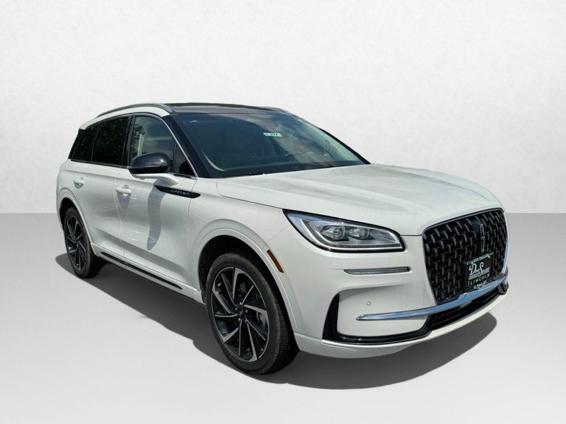 New 2024 Lincoln Corsair Grand Touring w/ Equipment Group 301A AWD/4WD image 3