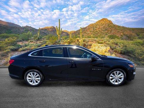 Used 2023 Chevrolet Malibu LT FWD image 3