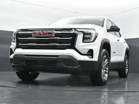 Used 2026 GMC Terrain Elevation FWD image 36