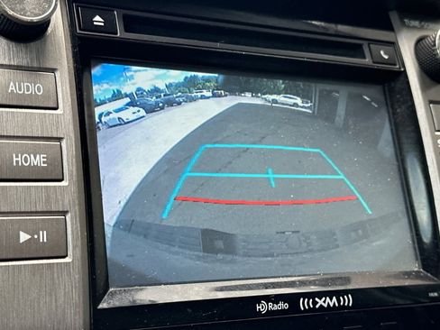 Used 2018 Toyota Tundra SR5 w/ SR5 Upgrade Package RWD image 18