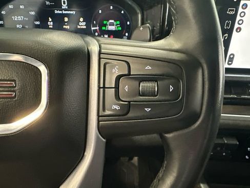 Used 2023 GMC Sierra 1500 SLT w/ SLT Convenience Package AWD/4WD image 21